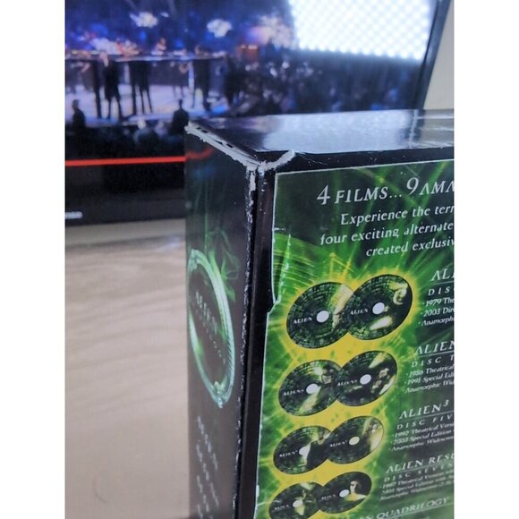 Alien Quadrilogy DVD Box Set 4 Sci-Fi Horror Movie Classic Region 1 - Picture 15 of 16